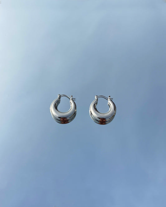 手作飾品品牌 Silhouette Spark 可碰水銀色耳環 Halo Earrings