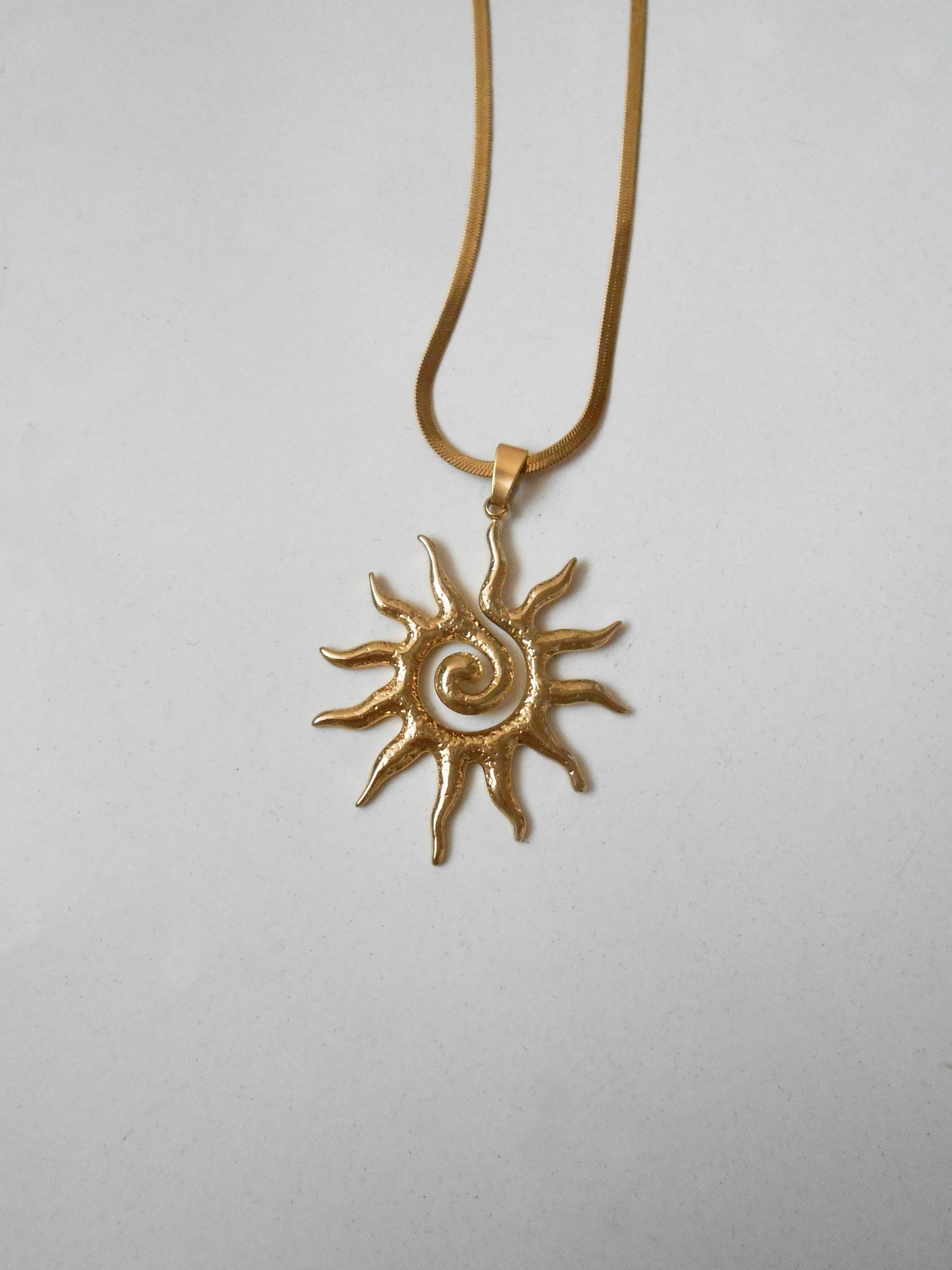 SURRA necklace (2 colors)