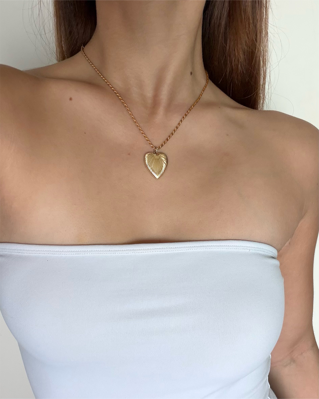 手作飾品品牌 Silhouette Spark 愛心吊墜項鍊 Bella 項鍊 Bella necklace