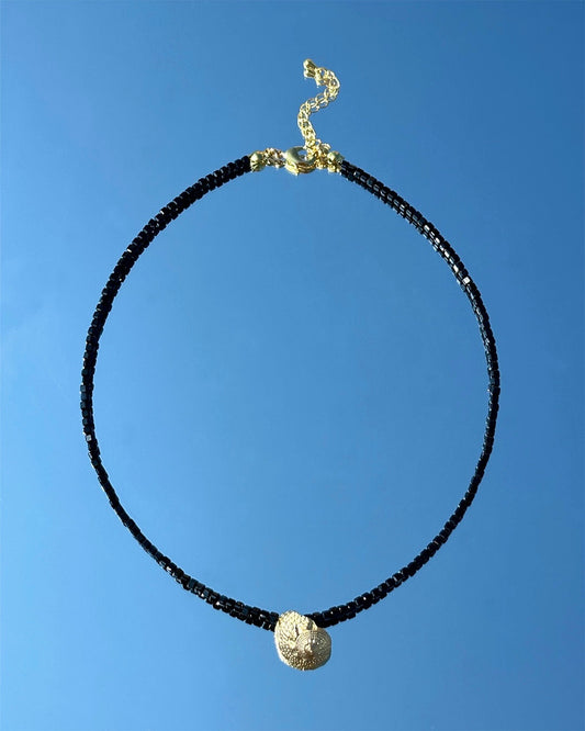 手作飾品品牌 Silhouette Spark 貝殼天然水晶項鍊 黑尖晶項鍊 Maryn Necklace