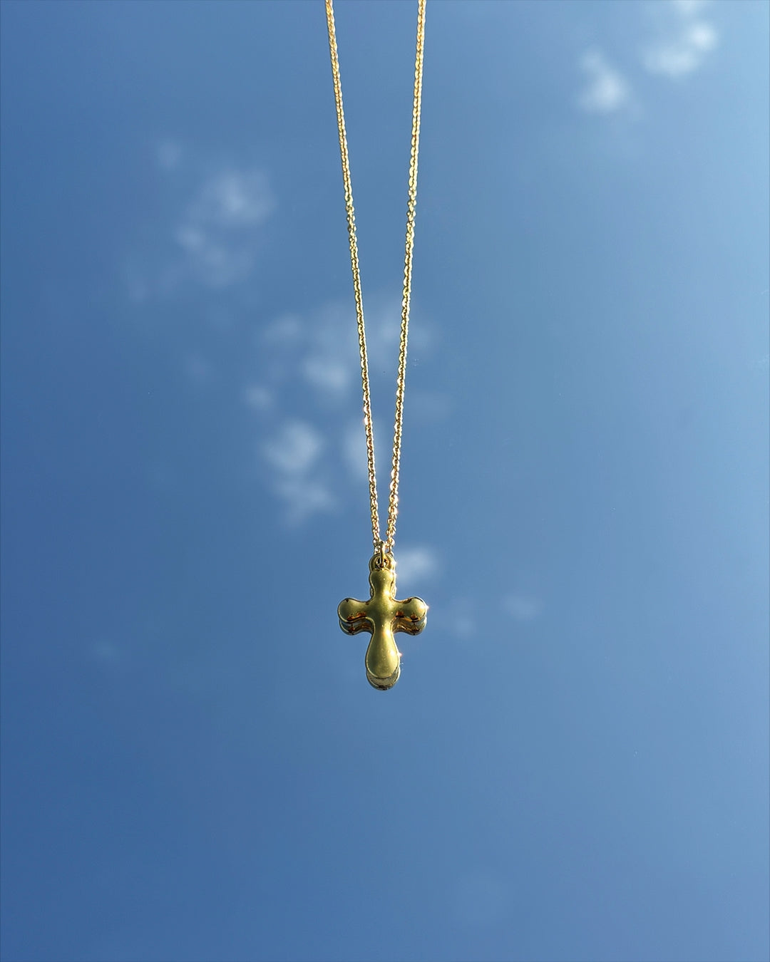 手作飾品品牌 Silhouette Spark 可碰水十字架吊墜項鍊 Nadine Necklace