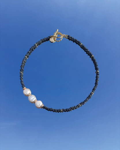 手作飾品品牌 Silhouette Spark 深藍色珍珠項鍊 Ula 項鍊 Ula necklace